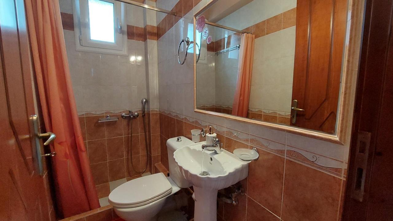 Makarios Apartment Near Athens Aiport Spáta Exteriör bild